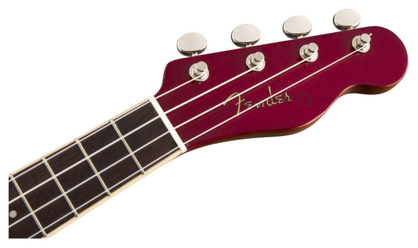 Fender Zuma Classic Ukulele Candy Apple Red по цене 19 750 ₽