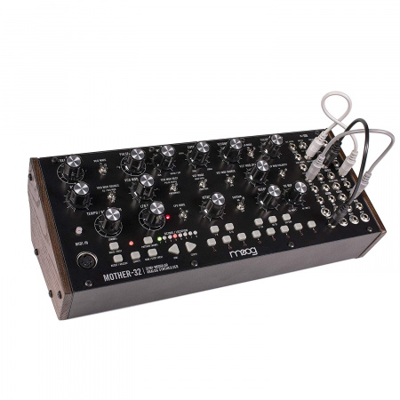 Moog Mother-32 по цене 78 690 ₽