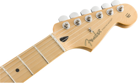 Fender Player Stratocaster HSS MN Black по цене 136 500 ₽