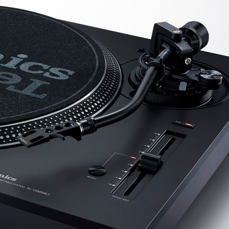 Technics SL-1210 MK7 Black (2M-Red) по цене 119 990 ₽