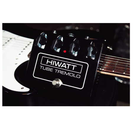 Hiwatt Tube Tremolo по цене 7 803.00 ₽