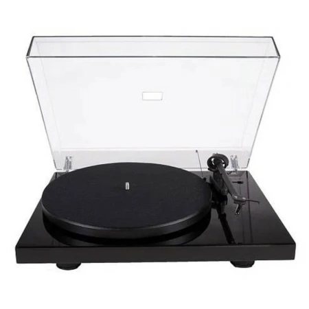 Pro-Ject Debut 3 Phono HG Black OM5e по цене 56 749 ₽