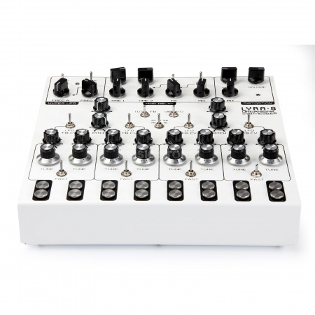 SOMA Lyra-8 Synth White Angel по цене 72 760 ₽