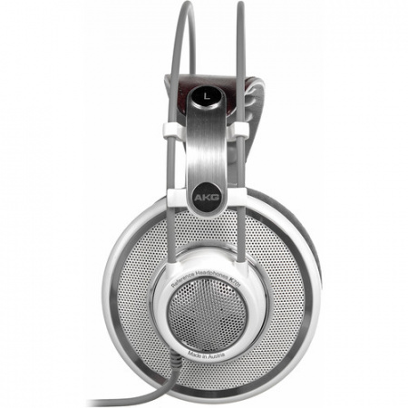 AKG K701 по цене 36 990 ₽