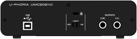 Behringer U-PHORIA UMC202HD по цене 8 950 ₽