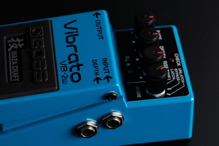 Boss VB-2W по цене 20 000 ₽