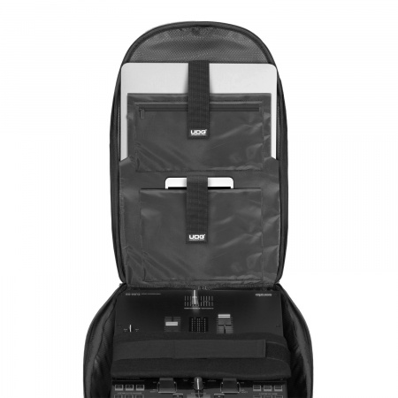UDG Creator Wheeled Laptop Backpack Black 21" Version 3 по цене 36 600 ₽