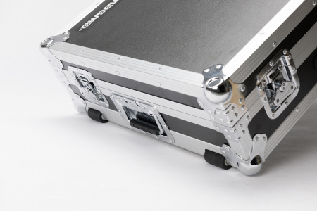 Magma Multi-Format Battle-Case black/silver по цене 52 200 ₽