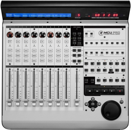 Mackie MCU PRO Control Universal PRO по цене 233 700 ₽