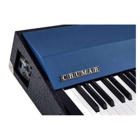 Crumar Seventeen по цене 195 750 ₽