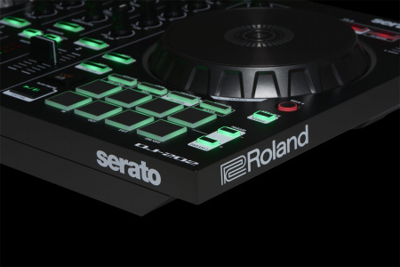 Roland DJ-202 по цене 51 500 ₽