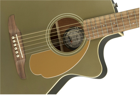 Fender Newporter Player Olive Satin по цене 59 400 ₽