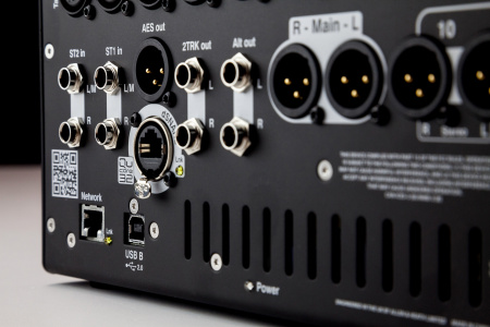 Allen & Heath QU-Pac по цене 217 950 ₽