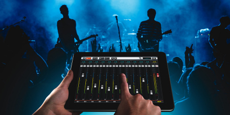 Soundcraft Ui-16 по цене 103 500 ₽