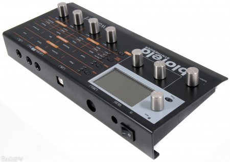 Waldorf Blofeld Desktop Black по цене 70 950 ₽