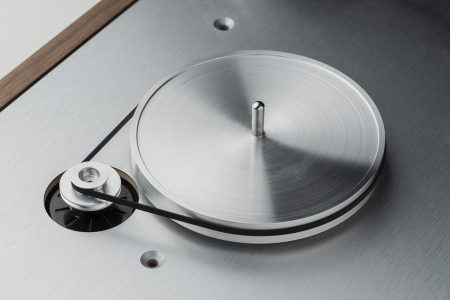 Pro-Ject The Classic Evo Walnut по цене 160 950 ₽