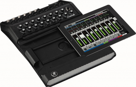 Mackie DL1608 по цене 83 450 ₽