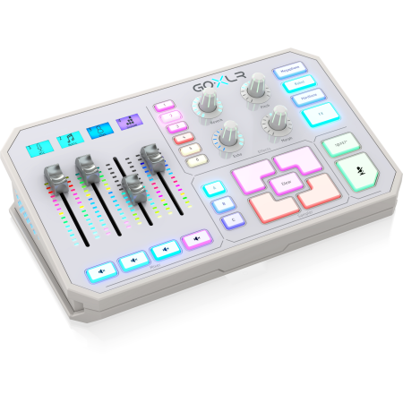 TC Helicon Go XLR-WH по цене 49 650 ₽