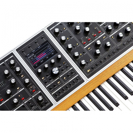 Moog One 16 Voice по цене 1 587 600 ₽