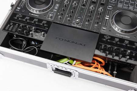Magma DJ-Controller Case Prime 4 black/silver по цене 35 300 ₽