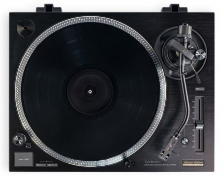 Technics SL-1210GAE по цене 549 990 ₽