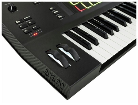 AKAI MPC Key 61 по цене 200 100 ₽