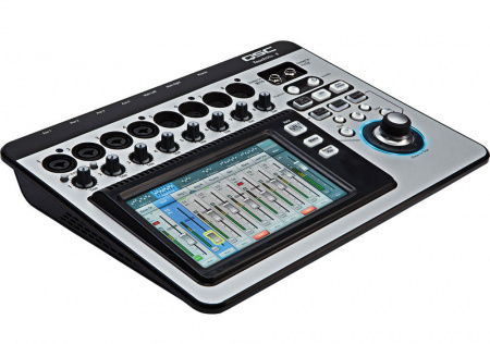 QSC Touchmix-8 по цене 113 478.40 ₽