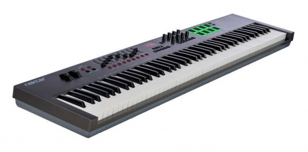 Nektar Impact LX 88+ по цене 30 600 ₽