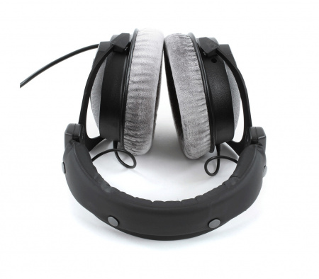 Beyerdynamic DT 770 PRO 80 Ohm по цене 21 150 ₽