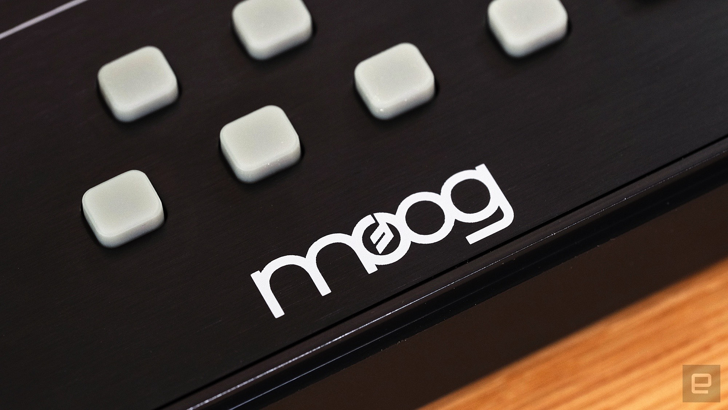 MOOG | Обзор удивительно многофункционального синтезатора для новичков MAVIS