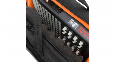 UDG Ultimate MIDI Controller SlingBag Medium Black/Orange по цене 13 800 ₽