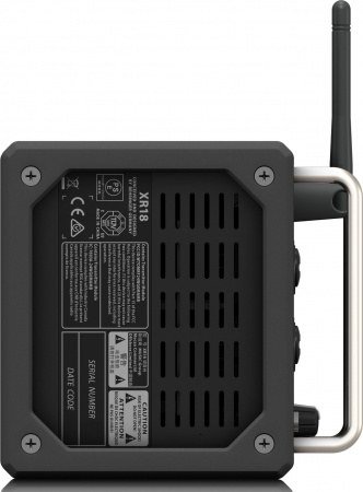 Behringer XR18 по цене 70 100 ₽