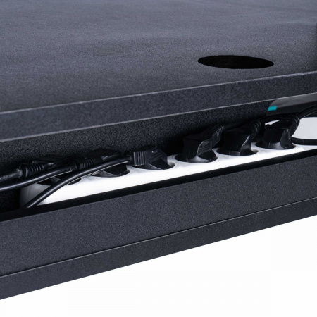 Glorious Sound Desk Pro Black по цене 92 400 ₽