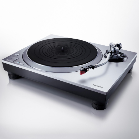 Technics SL-1500C Silver по цене 162 000.00 ₽