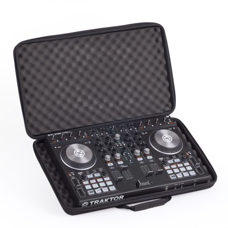 UDG Creator Controller Hardcase Large Black MK2 по цене 5 650 ₽