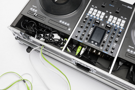 Magma Multi-Format Battle-Case black/silver по цене 52 200 ₽