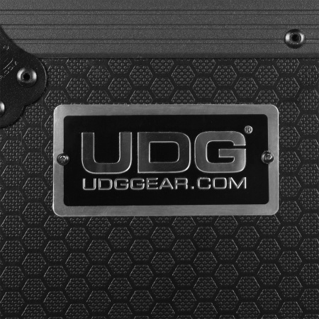 UDG Ultimate Flight Case Scratch Black Plus по цене 44 200 ₽