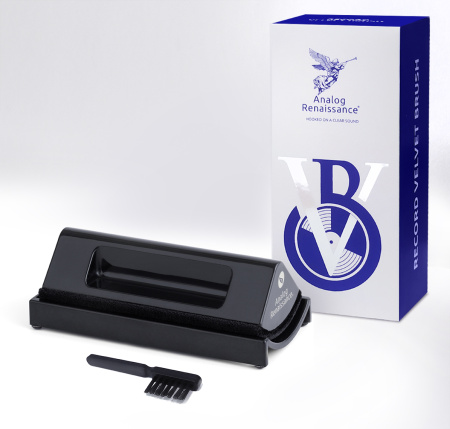Analog Renaissance Record Velvet Brush Black по цене 1 400 ₽