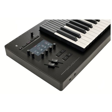 Expressive E Osmose по цене 167 730 ₽