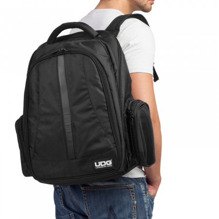 UDG Ultimate Backpack Black/Orange Inside по цене 15 751.25 ₽