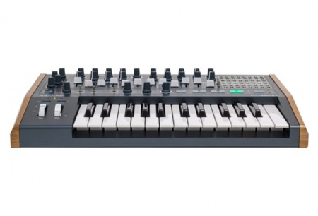 Arturia MiniBrute 2 по цене 79 380 ₽