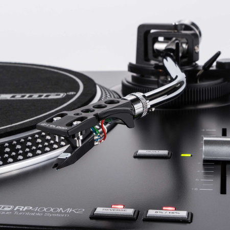 Reloop RP-4000 MK2 по цене 34 000 ₽