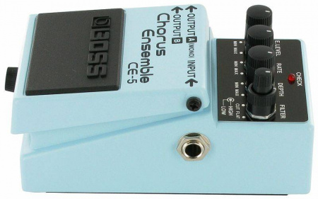 Boss CE-5 по цене 14 150 ₽