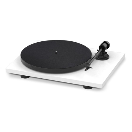 Pro-Ject E1 BT Gloss White по цене 65 406.67 ₽