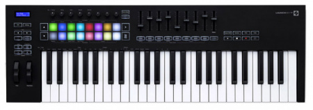 Novation Launchkey 49 MK3 по цене 30 642 ₽