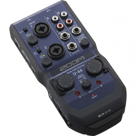 Zoom U-44 по цене 17 400 ₽