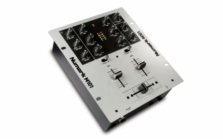 Numark M101 по цене 20 000 ₽