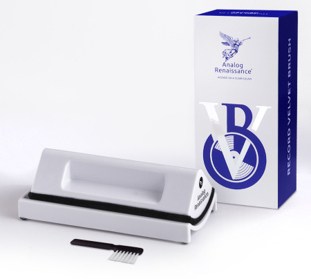 Analog Renaissance Record Velvet Brush White по цене 1 400 ₽