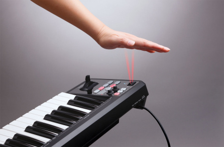 Roland A-49-BK по цене 38 100 ₽