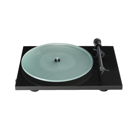 Pro-Ject T1 Evo Phono OM10 Gloss Black по цене 46 750 ₽